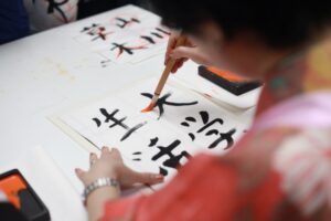 Read more about the article Kanji (漢字) – Breve história sobre o Kanji